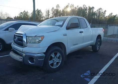 2010 Toyota Tundra Grade 5.7L V8 из США, поврежденный, VIN 5TFRY5F19AX094689